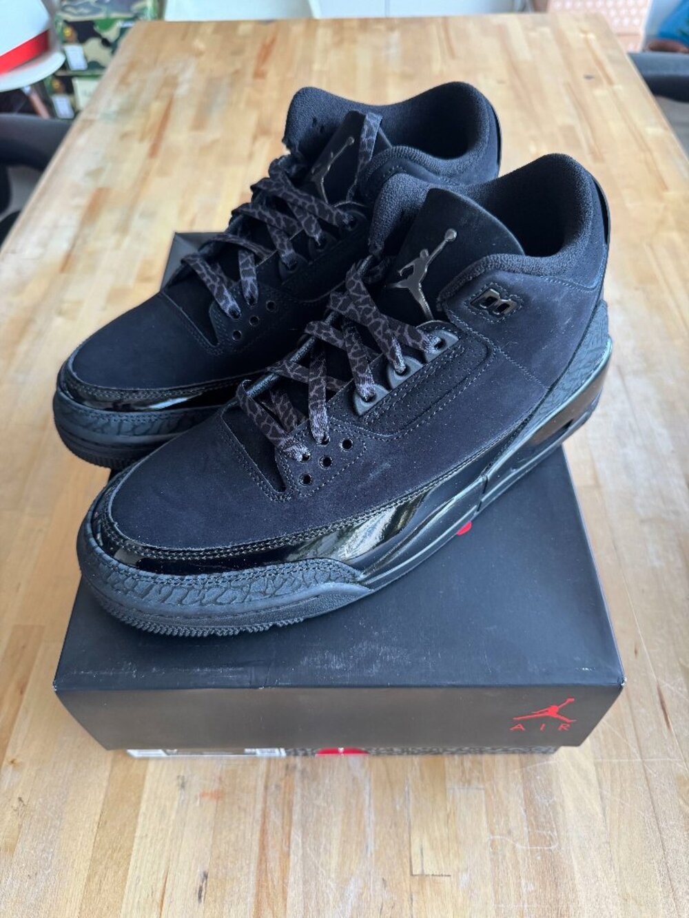 Air Jordan 3 "Black Cat" (2025) CT8532-001 Sz 9.5 *Damaged Box*